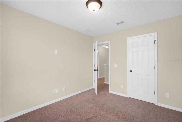 8943 HILDRETH AVENUE, Orlando, FL 32832