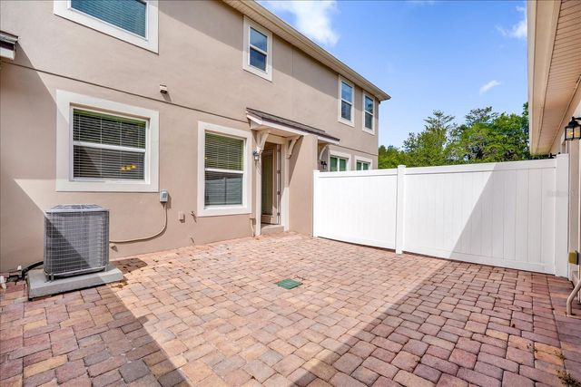 8943 HILDRETH AVENUE, Orlando, FL 32832