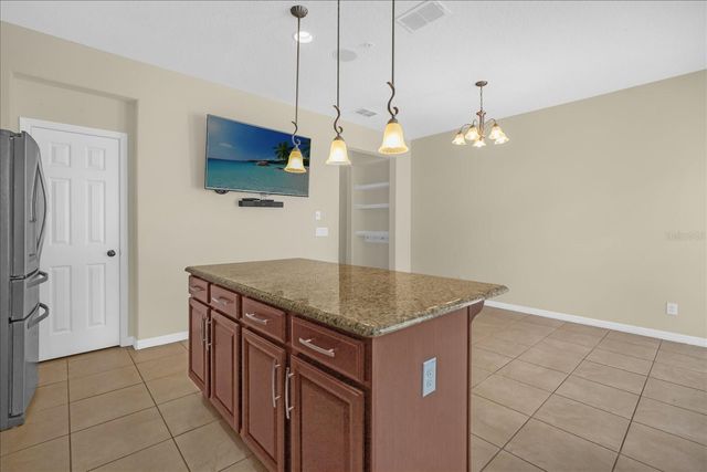 8943 HILDRETH AVENUE, Orlando, FL 32832