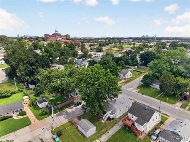 3345 Macklind Avenue, St Louis, MO 63139