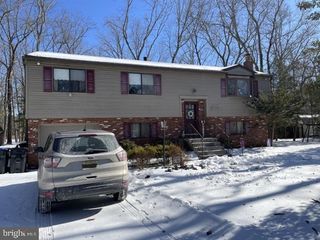 2212 OAKWOOD LN, Atco, NJ 08004