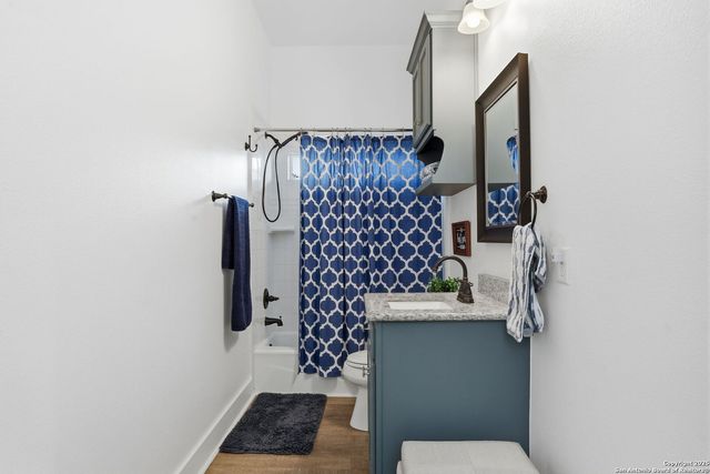 116 Martingale Trail, Bandera, TX 78003