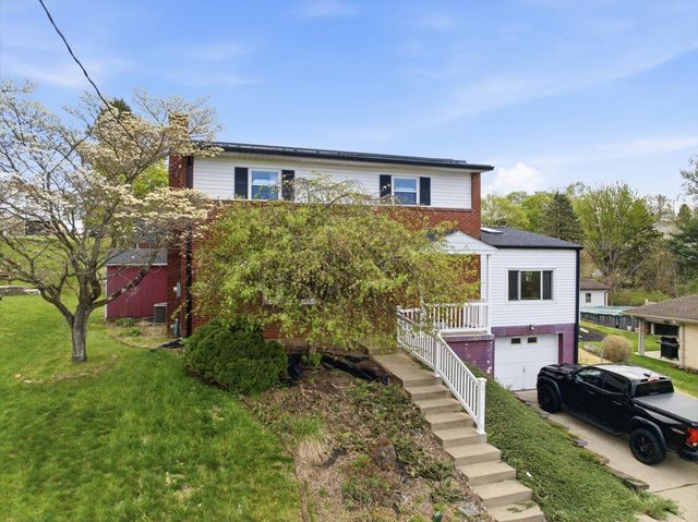 13 Cabindale Dr, Kennedy Twp, PA 15136