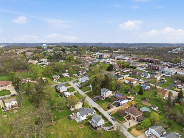 13 Cabindale Dr, Kennedy Twp, PA 15136