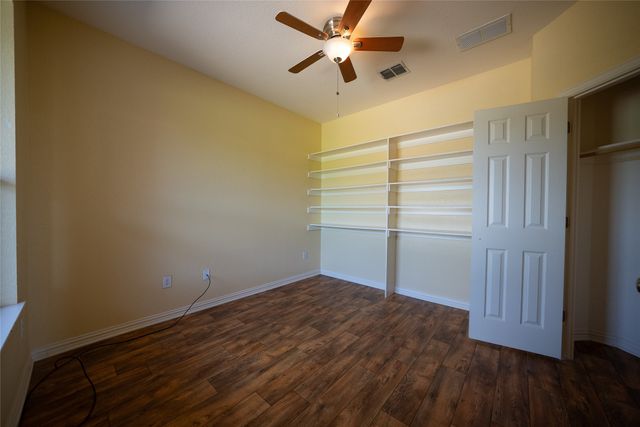 1429 County Road 140, Whitesboro, TX 76273