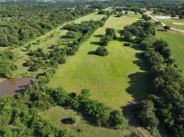 1429 County Road 140, Whitesboro, TX 76273