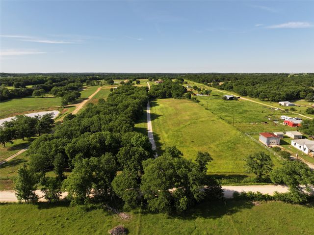 1429 County Road 140, Whitesboro, TX 76273