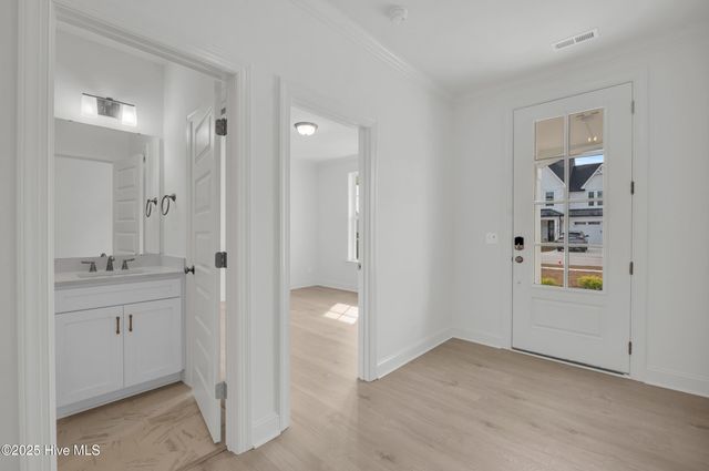 525 Sailor Sky Way 390, Hampstead, NC 28443