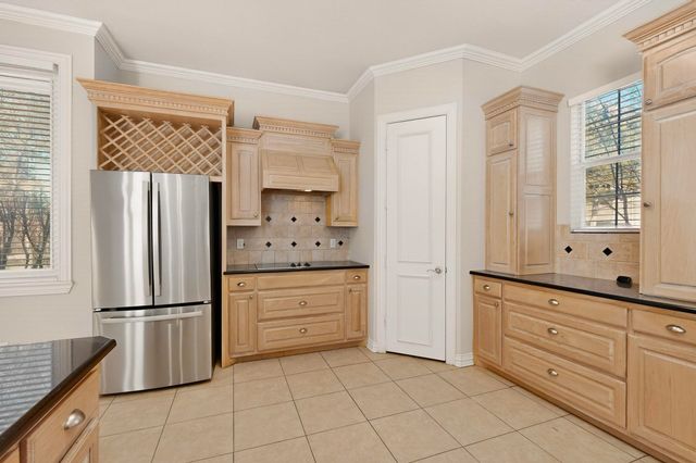 2234 Southern Oaks Drive, Cedar Hill, TX 75104