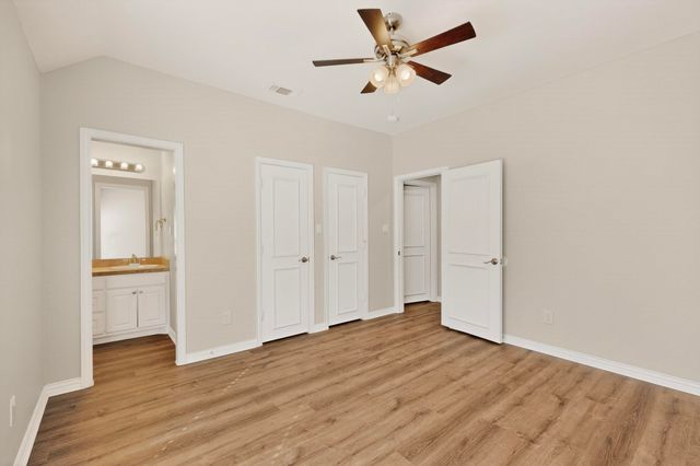 2234 Southern Oaks Drive, Cedar Hill, TX 75104