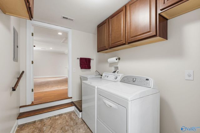 111 Rachel Drive, Huntsville, AL 35806