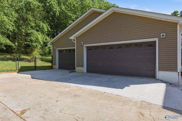 111 Rachel Drive, Huntsville, AL 35806