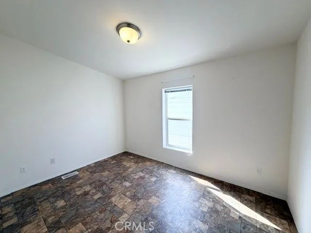 3850 Atlantic 207, Highland, CA 92346