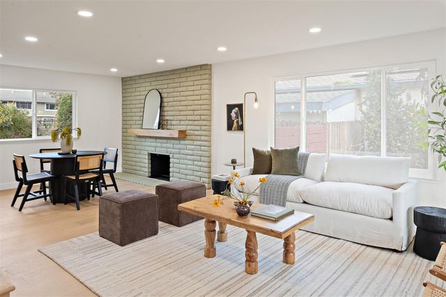 125 Larkwood Circle, Danville, CA 94526