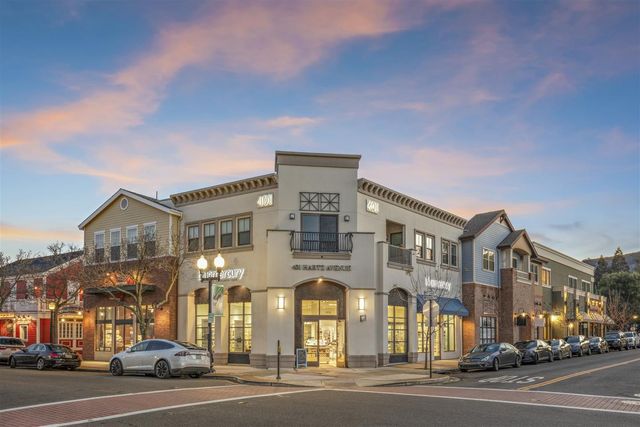 125 Larkwood Circle, Danville, CA 94526