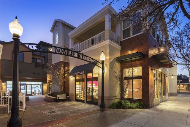 125 Larkwood Circle, Danville, CA 94526