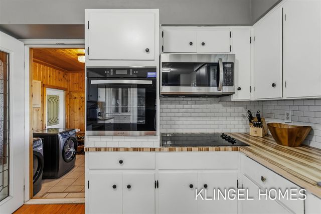 7160 96th Avenue, Zeeland, MI 49464