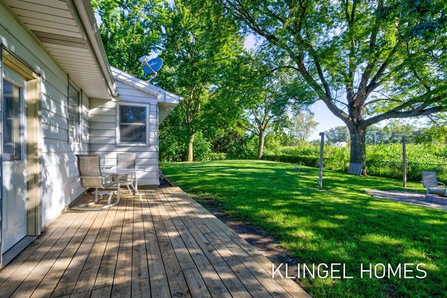 7160 96th Avenue, Zeeland, MI 49464