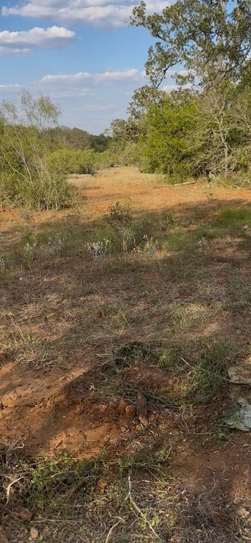 000 Carter RD, Dale, TX 78616