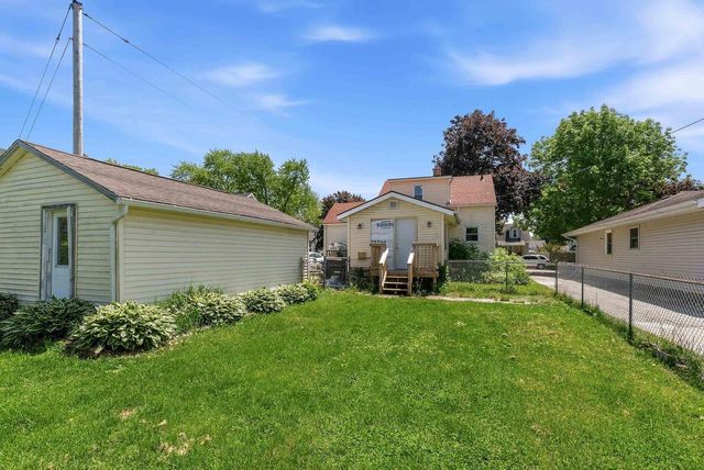 200 Hamilton Street, Beaver Dam, WI 53916