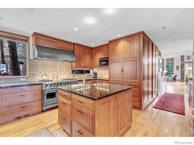 337 Wild Horse Circle, Boulder, CO 80304