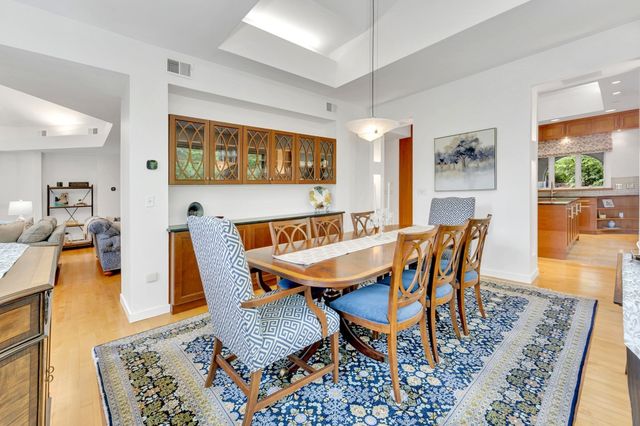 43 Country Club Way, Ipswich, MA 01938