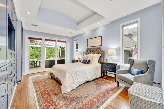 43 Country Club Way, Ipswich, MA 01938