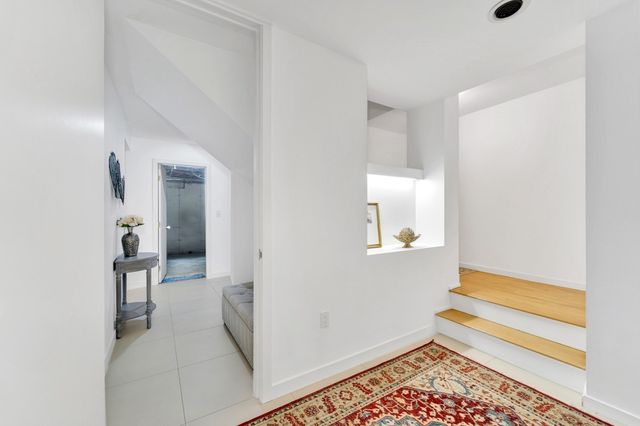 43 Country Club Way, Ipswich, MA 01938