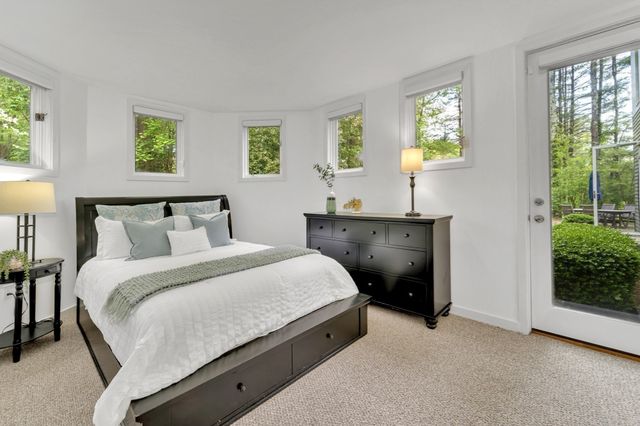 43 Country Club Way, Ipswich, MA 01938