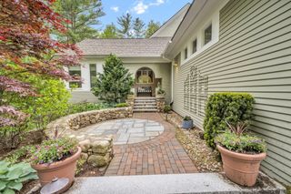 43 Country Club Way, Ipswich, MA 01938