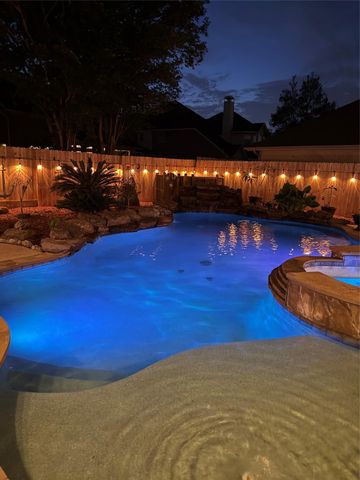 5719 Grandwood Lane, Katy, TX 77450