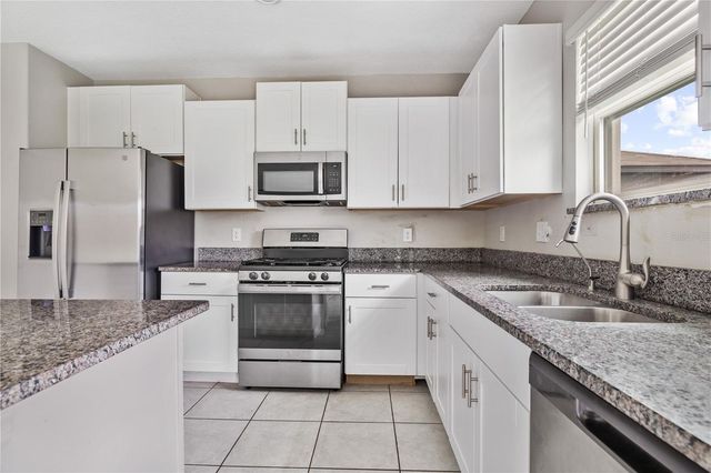 9413 CHANNING HILL DRIVE, Ruskin, FL 33573