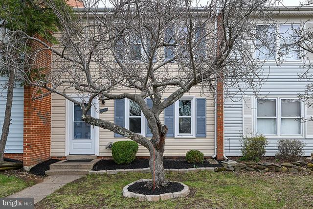 124 MARLOW ST SW, Leesburg, VA 20175