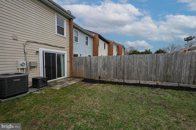124 MARLOW ST SW, Leesburg, VA 20175