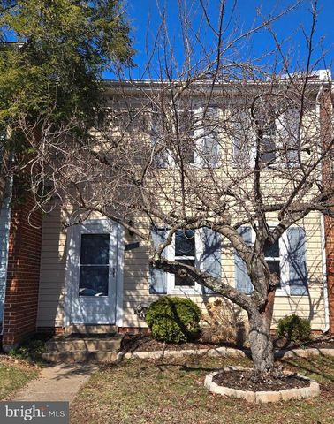 124 MARLOW ST SW, Leesburg, VA 20175