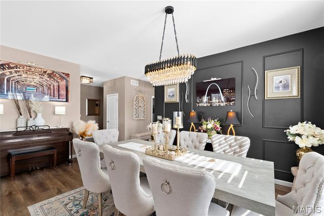 8009 TAHOE RIDGE Lane, Caseyville, IL 62232