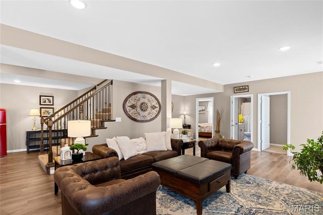 8009 TAHOE RIDGE Lane, Caseyville, IL 62232