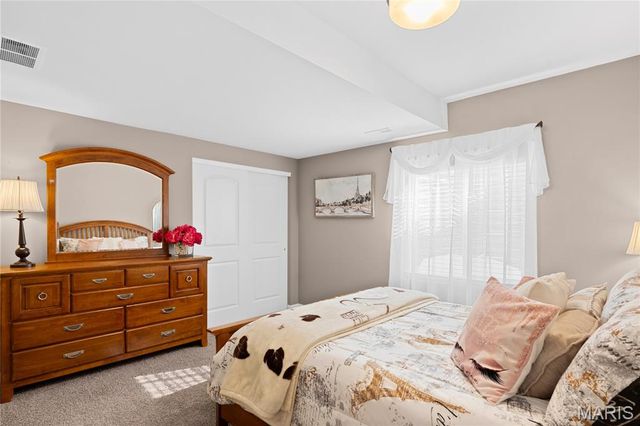 8009 TAHOE RIDGE Lane, Caseyville, IL 62232