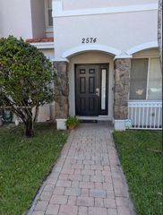 2574 SW 82nd Avenue, Miramar, FL 33025