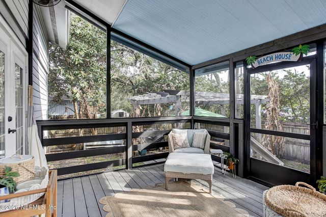 1091 13TH Street N, Jacksonville Beach, FL 32250