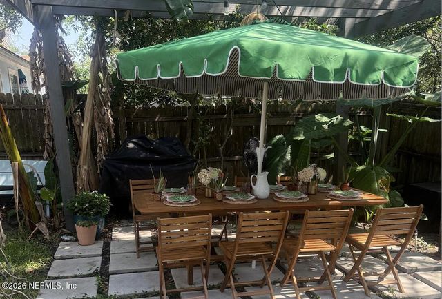 1091 13TH Street N, Jacksonville Beach, FL 32250