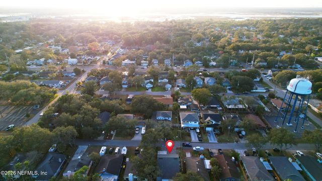 1091 13TH Street N, Jacksonville Beach, FL 32250
