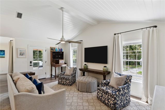 11814 Old Demere Road, St Simons Island, GA 31522