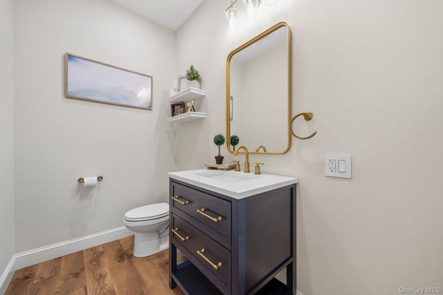 11 Knolls Road, Wallkill, NY 12589