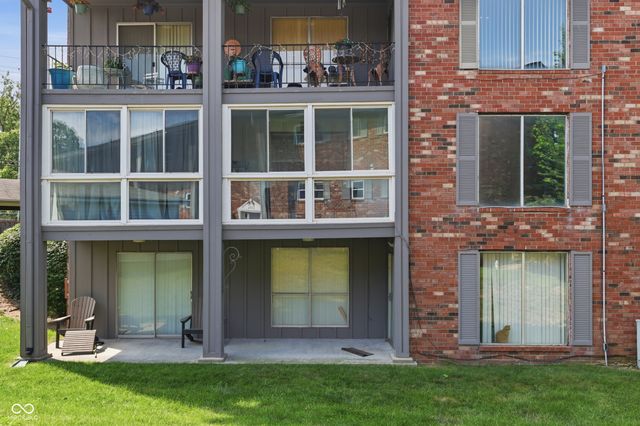 3042 Lake Shore Drive D, Indianapolis, IN 46205