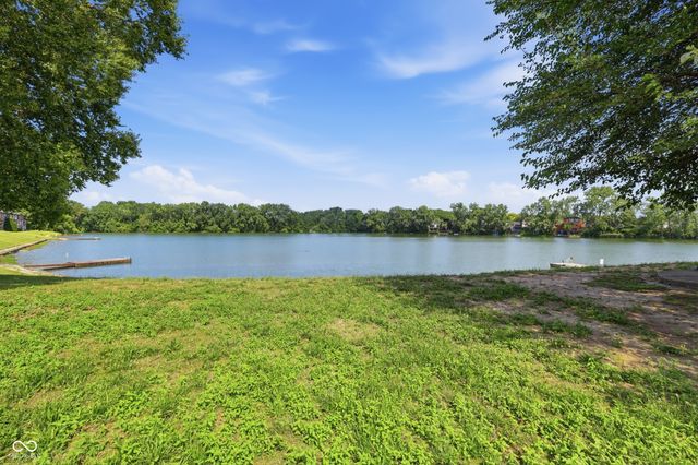 3042 Lake Shore Drive D, Indianapolis, IN 46205