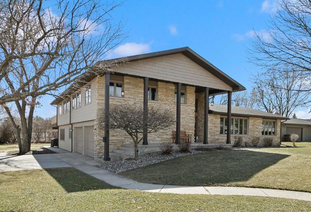 444 Winnebago Avenue, Portage, WI 53901