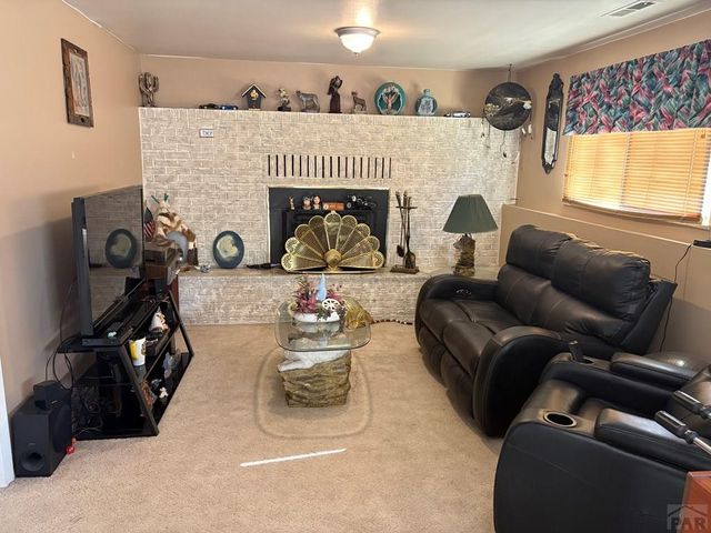 1817 E 18th St, Pueblo, CO 81001
