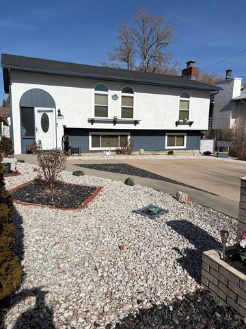 1817 E 18th St, Pueblo, CO 81001