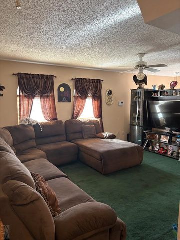 1817 E 18th St, Pueblo, CO 81001